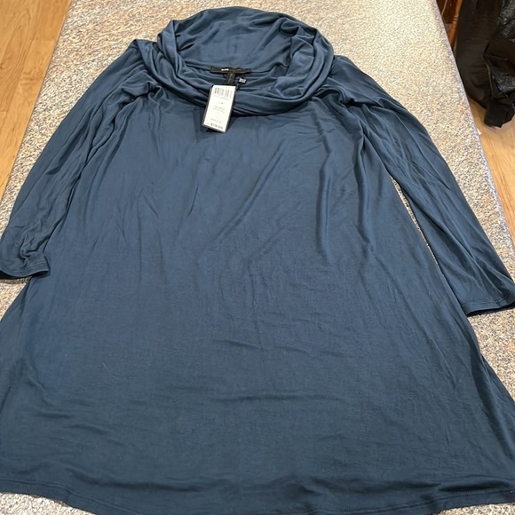 BCBG Max Azaria  dress size Medium - Picture 7 of 11